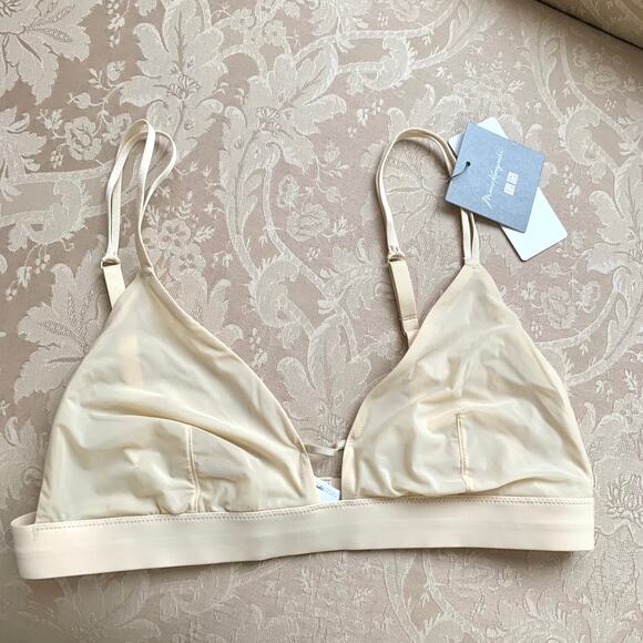Mame Kurogouchi x Uniqlo Wireless Bra (Sheer Triangle) in Natural - Picture 3 of 12